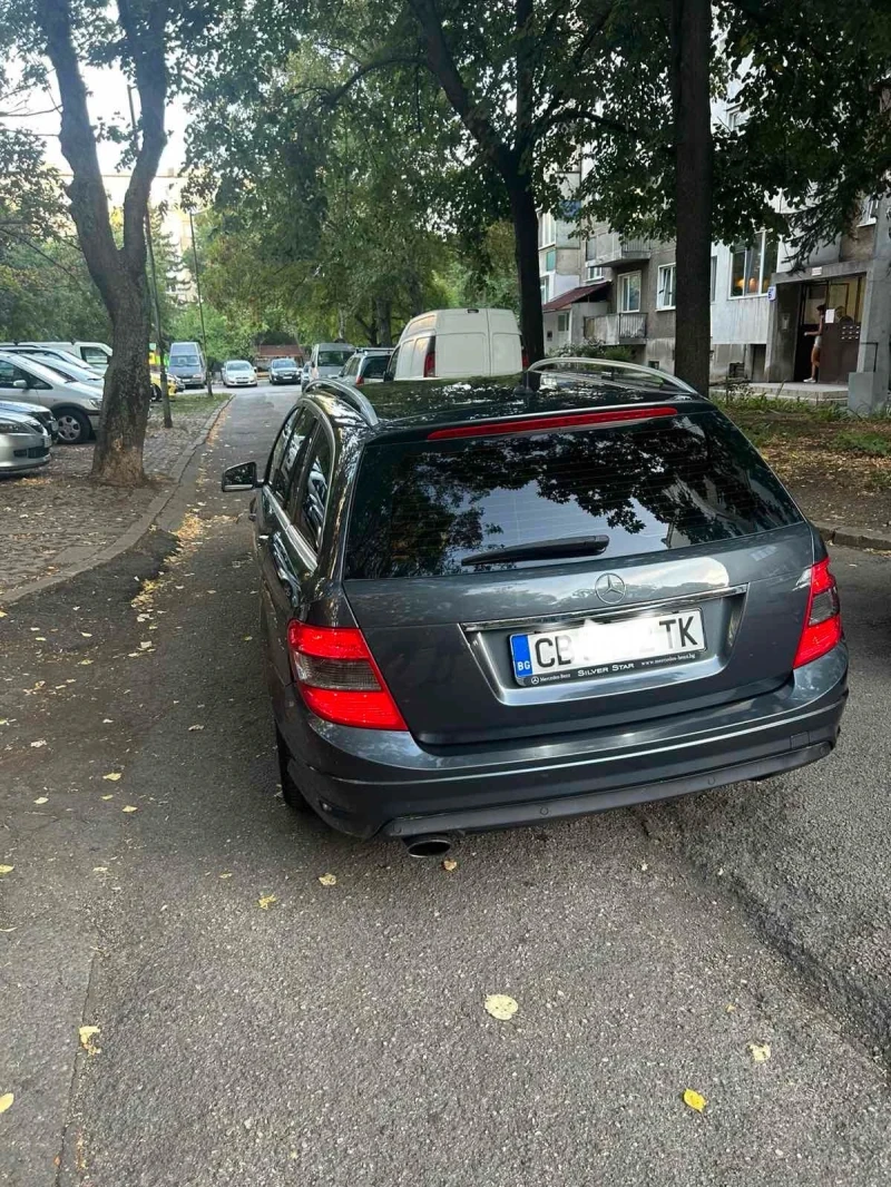 Mercedes-Benz C 180, снимка 4 - Автомобили и джипове - 52428477