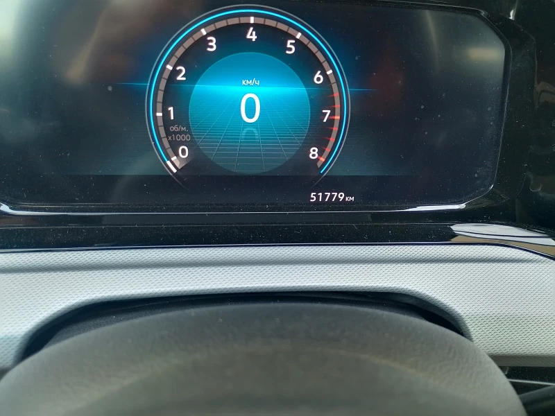 VW Golf, снимка 9 - Автомобили и джипове - 51856018