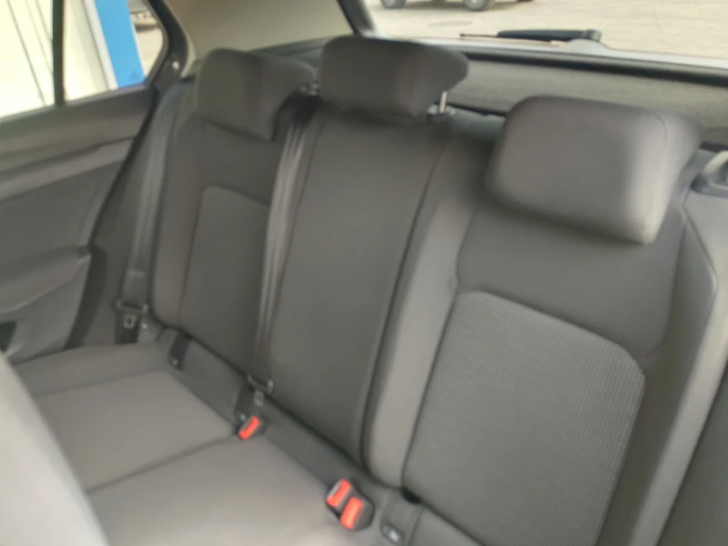 VW Golf, снимка 8 - Автомобили и джипове - 51856018