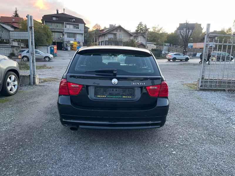 BMW 320 FACELIFT, снимка 4 - Автомобили и джипове - 52248942
