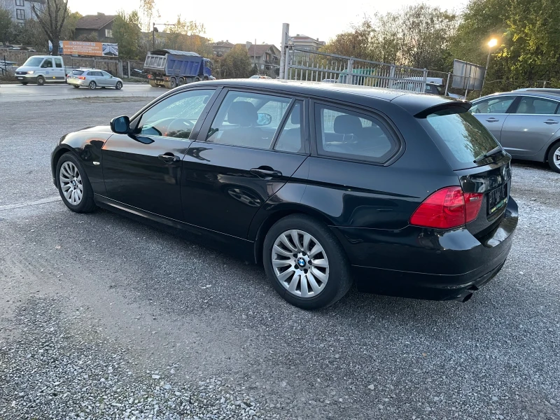 BMW 320 FACELIFT, снимка 3 - Автомобили и джипове - 52248942
