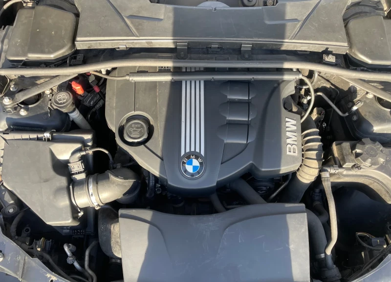 BMW 320 FACELIFT, снимка 7 - Автомобили и джипове - 52248942