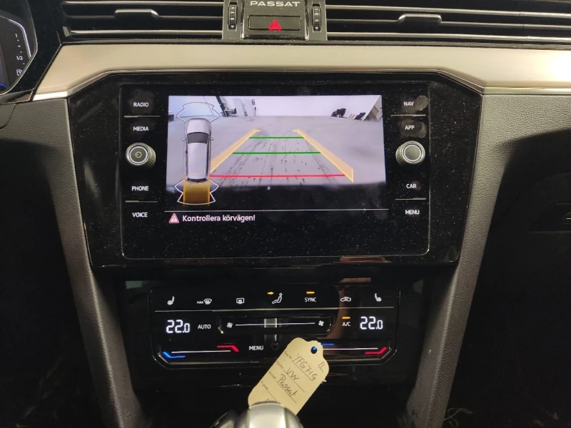 VW Passat VW Passat R-Line 2.0 TDI DSG 4Motion, снимка 7 - Автомобили и джипове - 52925331