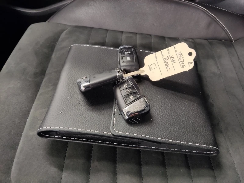 VW Passat VW Passat R-Line 2.0 TDI DSG 4Motion, снимка 12 - Автомобили и джипове - 52925331