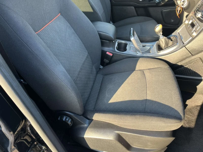 Ford Galaxy 2.0 7 места, снимка 12 - Автомобили и джипове - 53154738