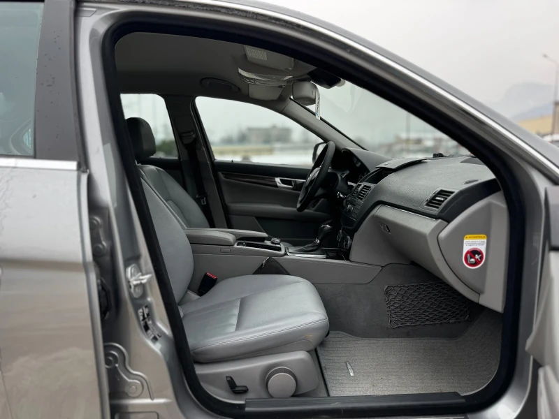 Mercedes-Benz C 220 CDI/КОЖА/АВТОМАТИК, снимка 11 - Автомобили и джипове - 53175444