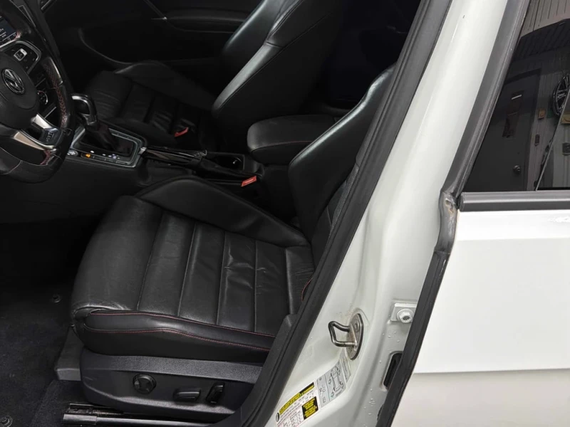 VW Golf * GTI * CARFAX * , снимка 7 - Автомобили и джипове - 53186873