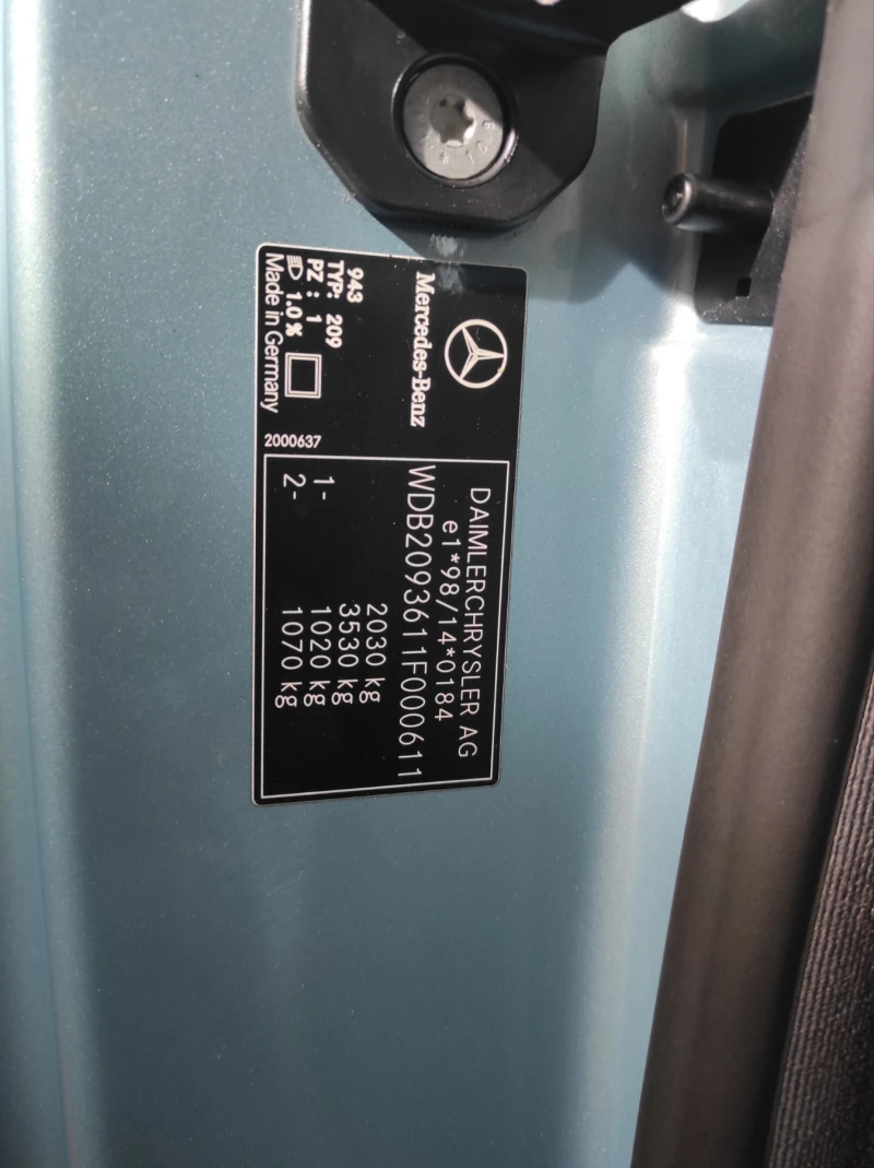 Mercedes-Benz CLK 240, снимка 8 - Автомобили и джипове - 53485418