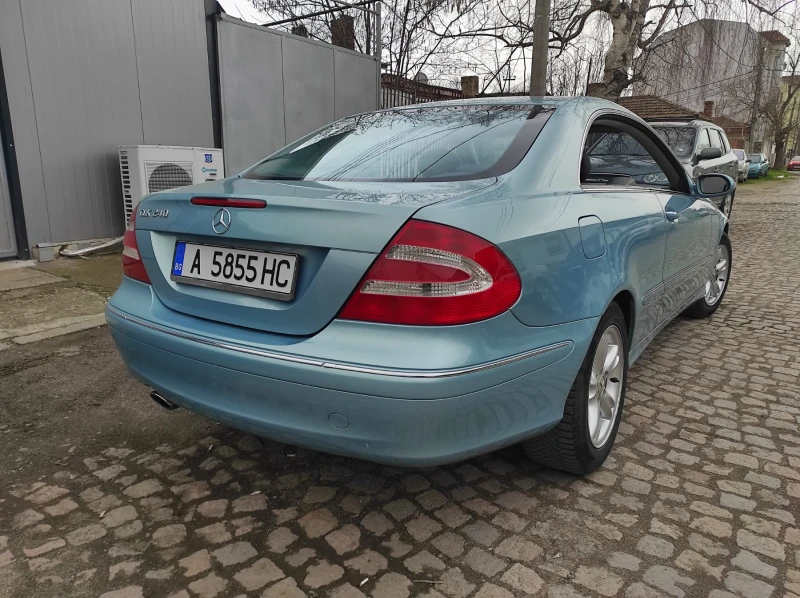 Mercedes-Benz CLK 240, снимка 5 - Автомобили и джипове - 53485418