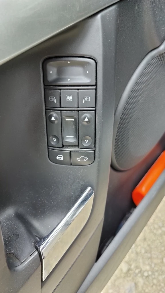 Opel Vectra 1.8 GTS - изображение 4