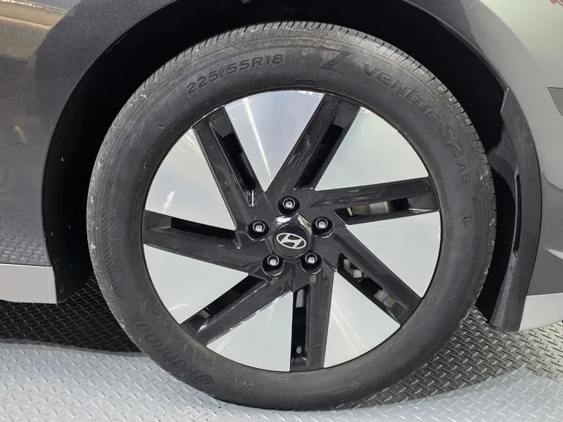 Hyundai Ioniq 6 ���� 30% ����� | Mobile.bg � ����������� 5