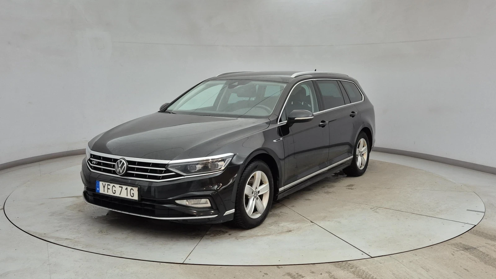 VW Passat VW Passat R-Line 2.0 TDI DSG 4Motion, снимка 1