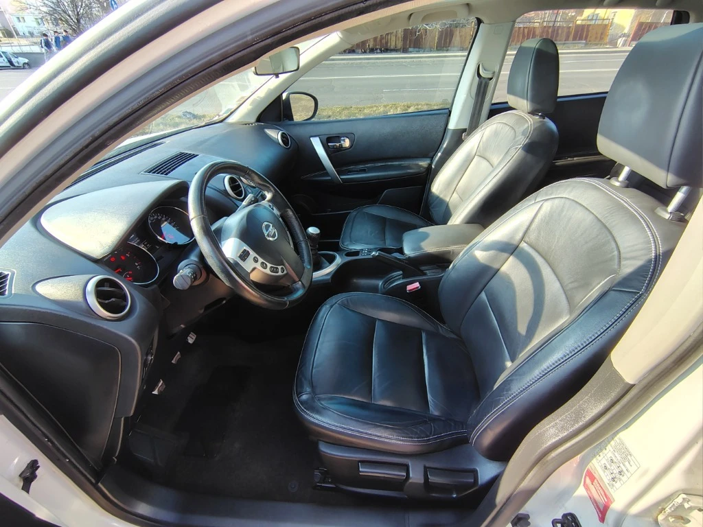 Nissan Qashqai 1.6 - изображение 10