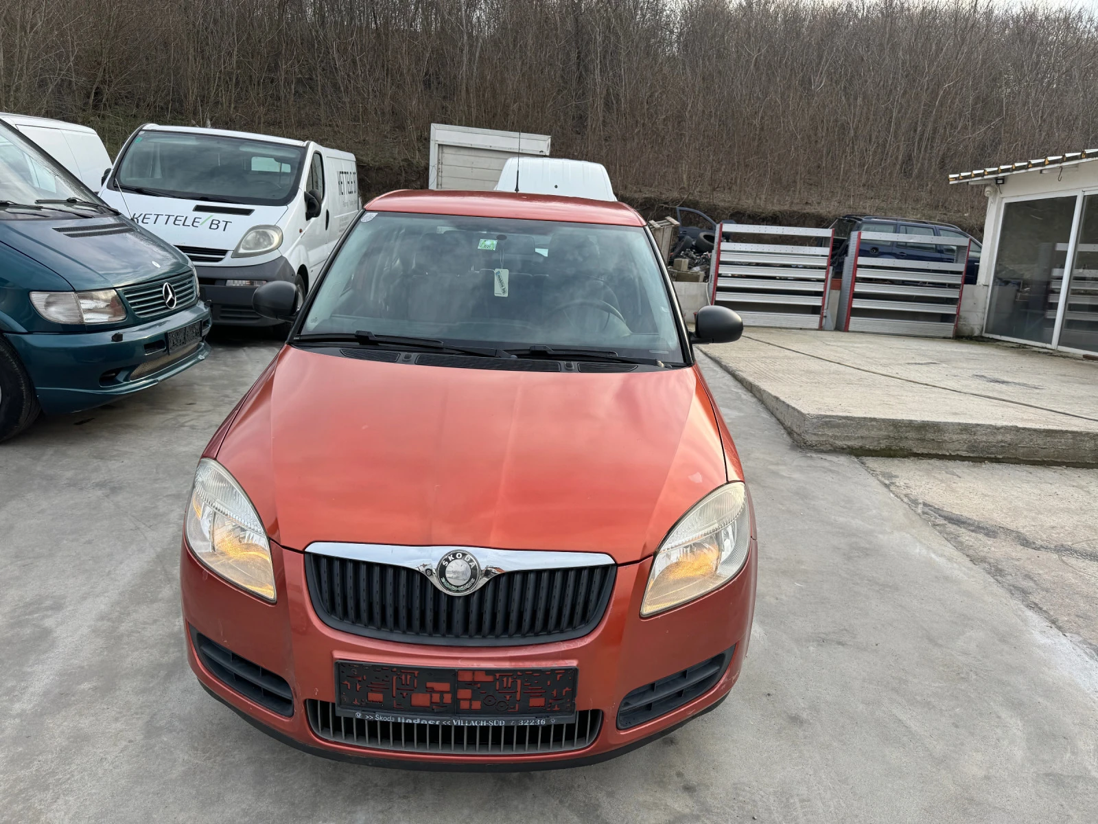 Skoda Fabia 1.2 бенз КЛИМАТИК - изображение 2