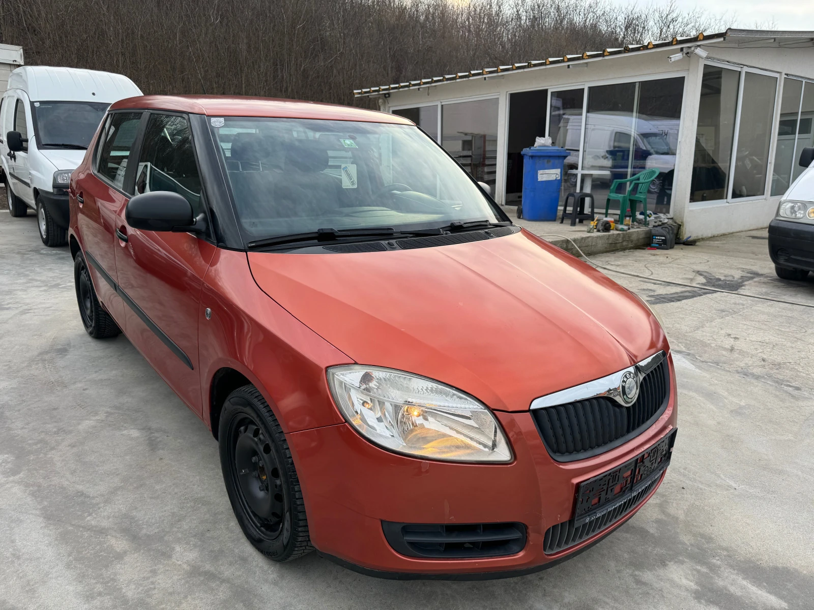 Skoda Fabia 1.2 бенз КЛИМАТИК - изображение 3