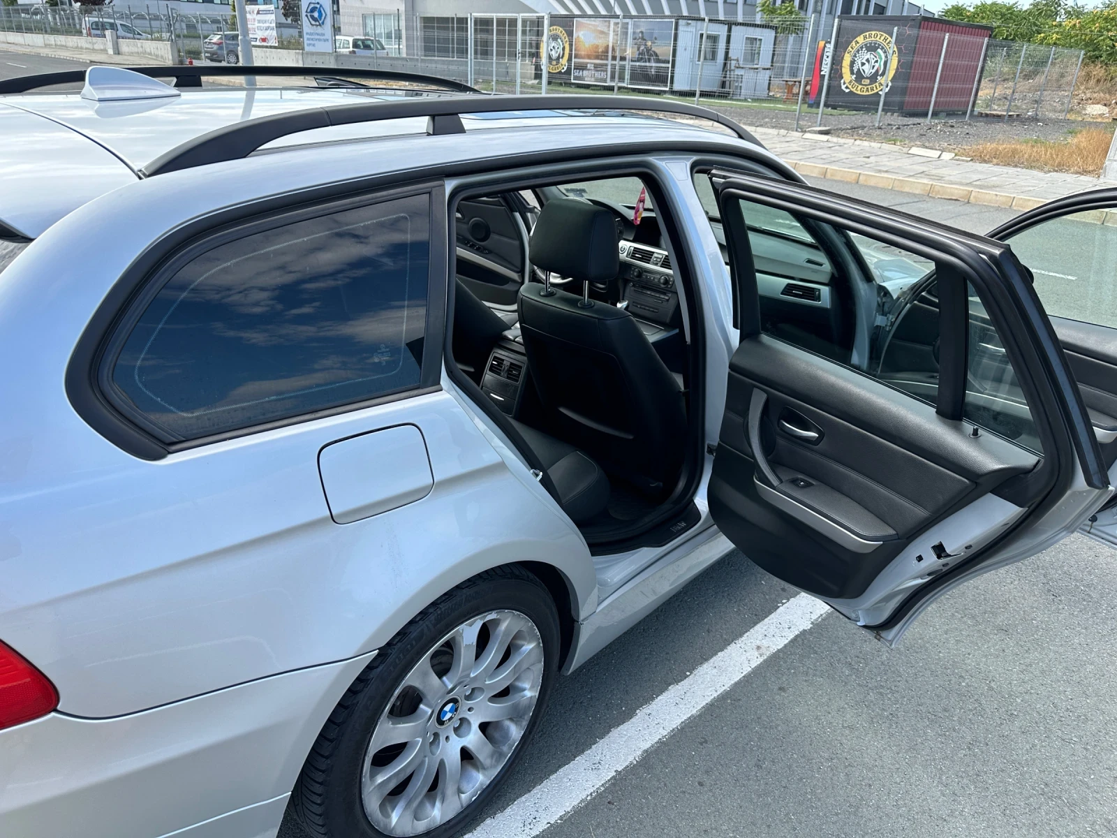 BMW 320  - изображение 7