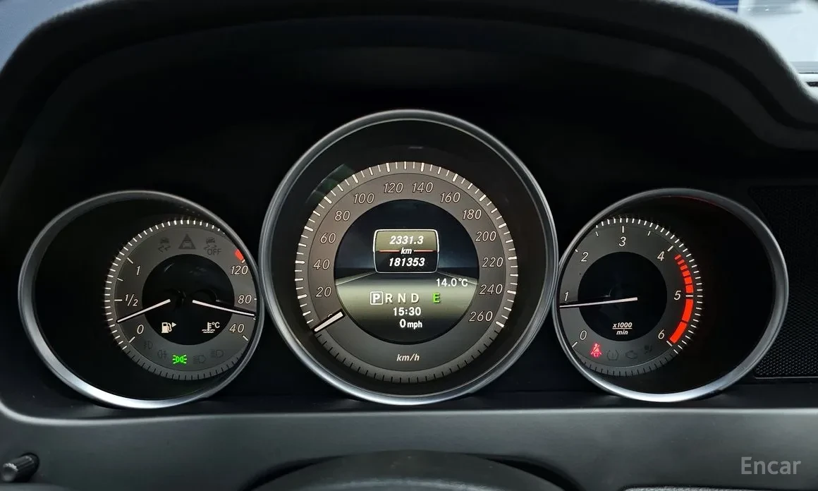 Mercedes-Benz C 220 C-Class W205 C220 CDI 4MATIC Edition C - изображение 8