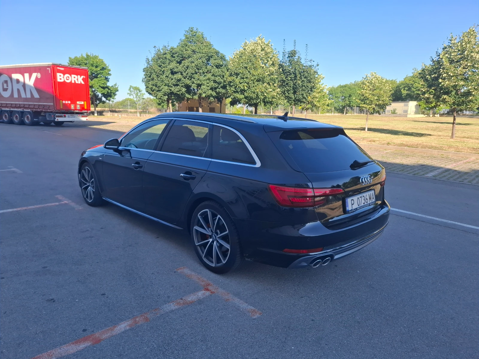 Audi A4 2.0tdi S-Line 4x4 Navi - изображение 4