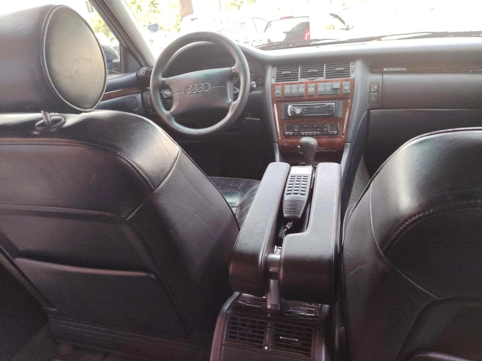 Audi A8 4.2  - изображение 10