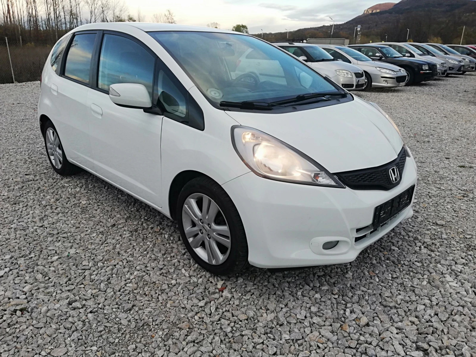 Honda Jazz 1.3i kli navi  | Mobile.bg   8