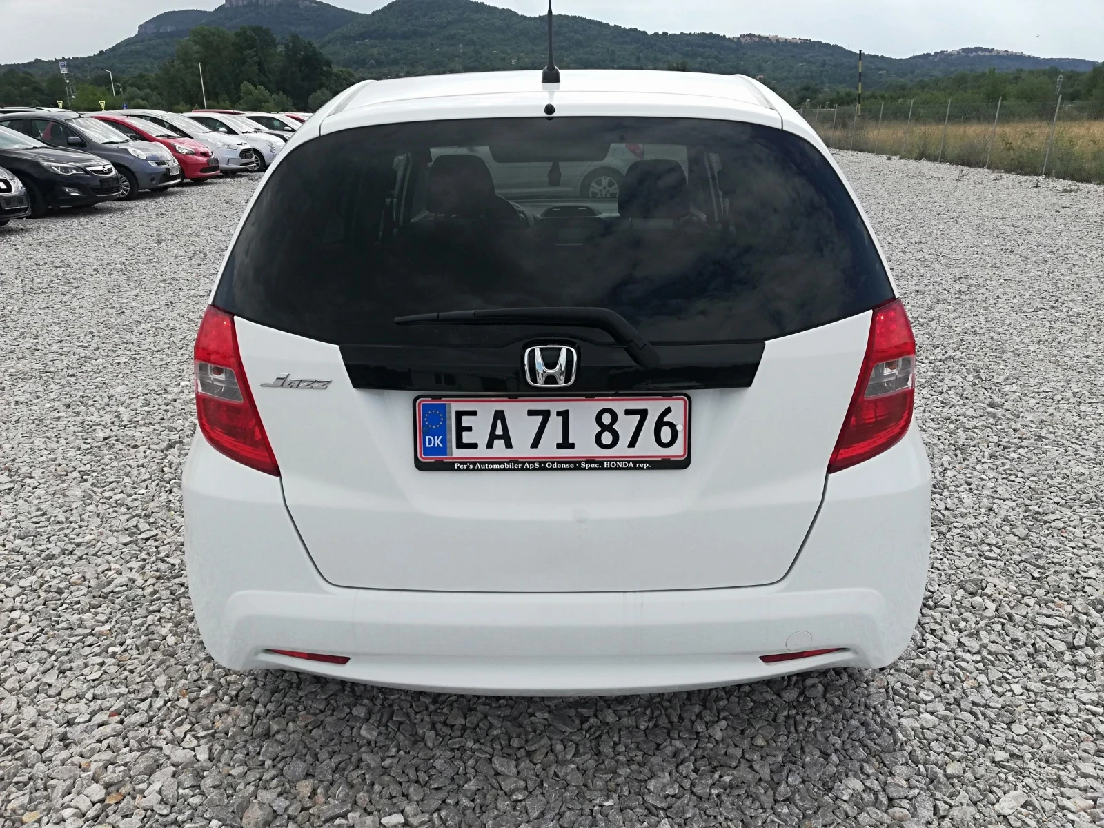 Honda Jazz 1.3i kli navi  - изображение 5