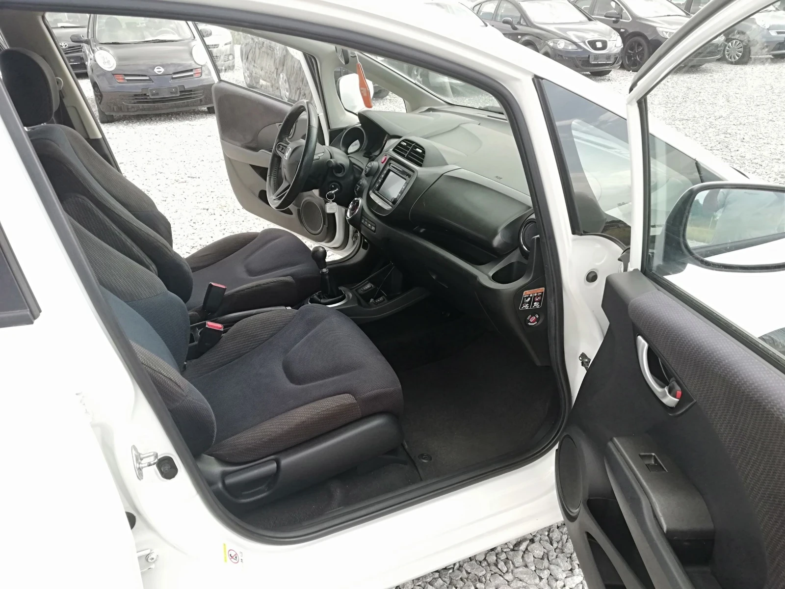 Honda Jazz 1.3i kli navi  | Mobile.bg   13