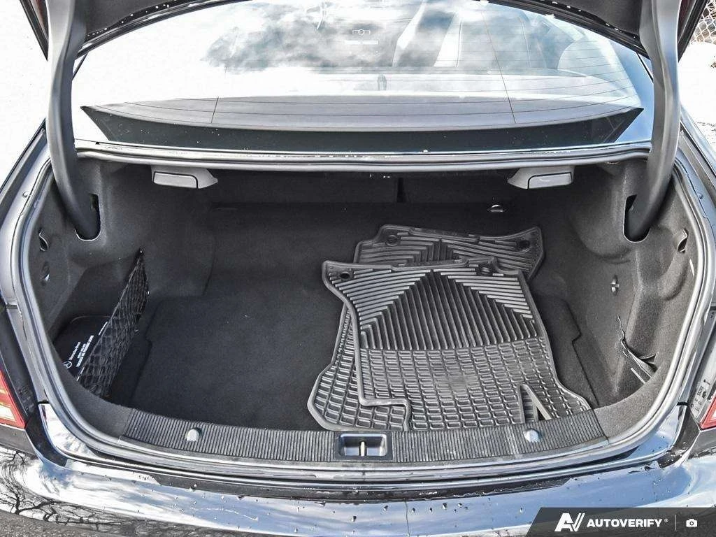 Mercedes-Benz E 350 * CARFAX * ЦЕНА ДО БГ - изображение 10