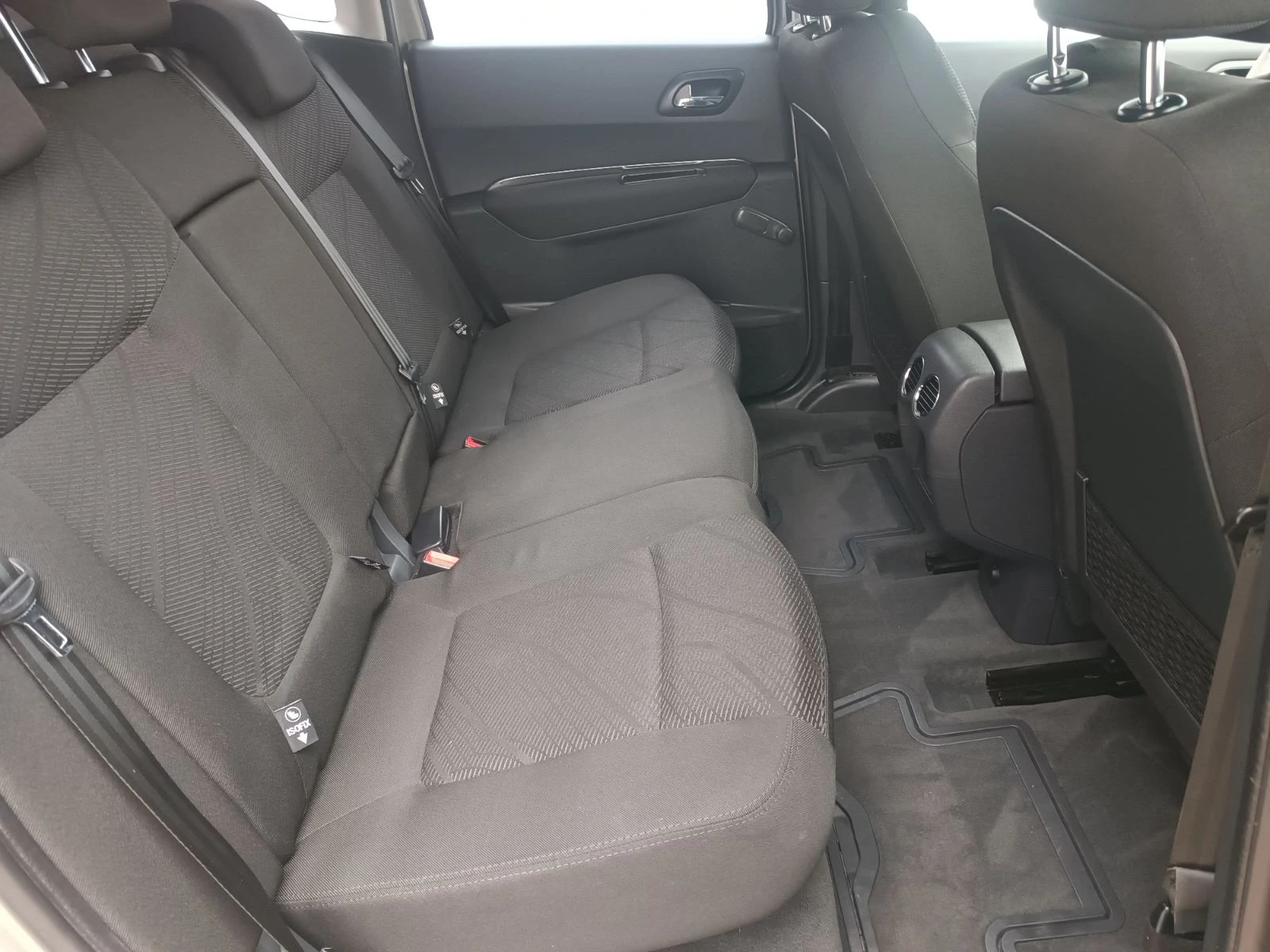 Peugeot 3008 1.6 HDI | Mobile.bg � ����������� 12