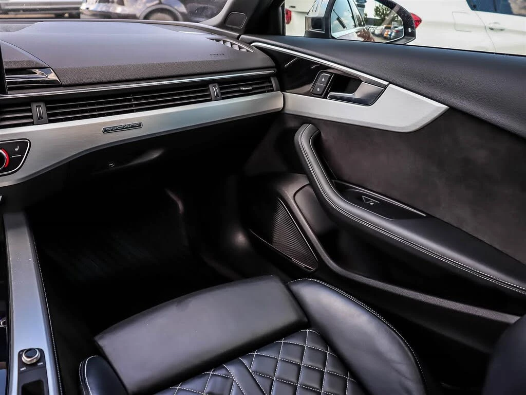 Audi S4 3.0T quattro Prestige* АвтоКредит* (Цена до БГ) , снимка 15 - Автомобили и джипове - 53738809