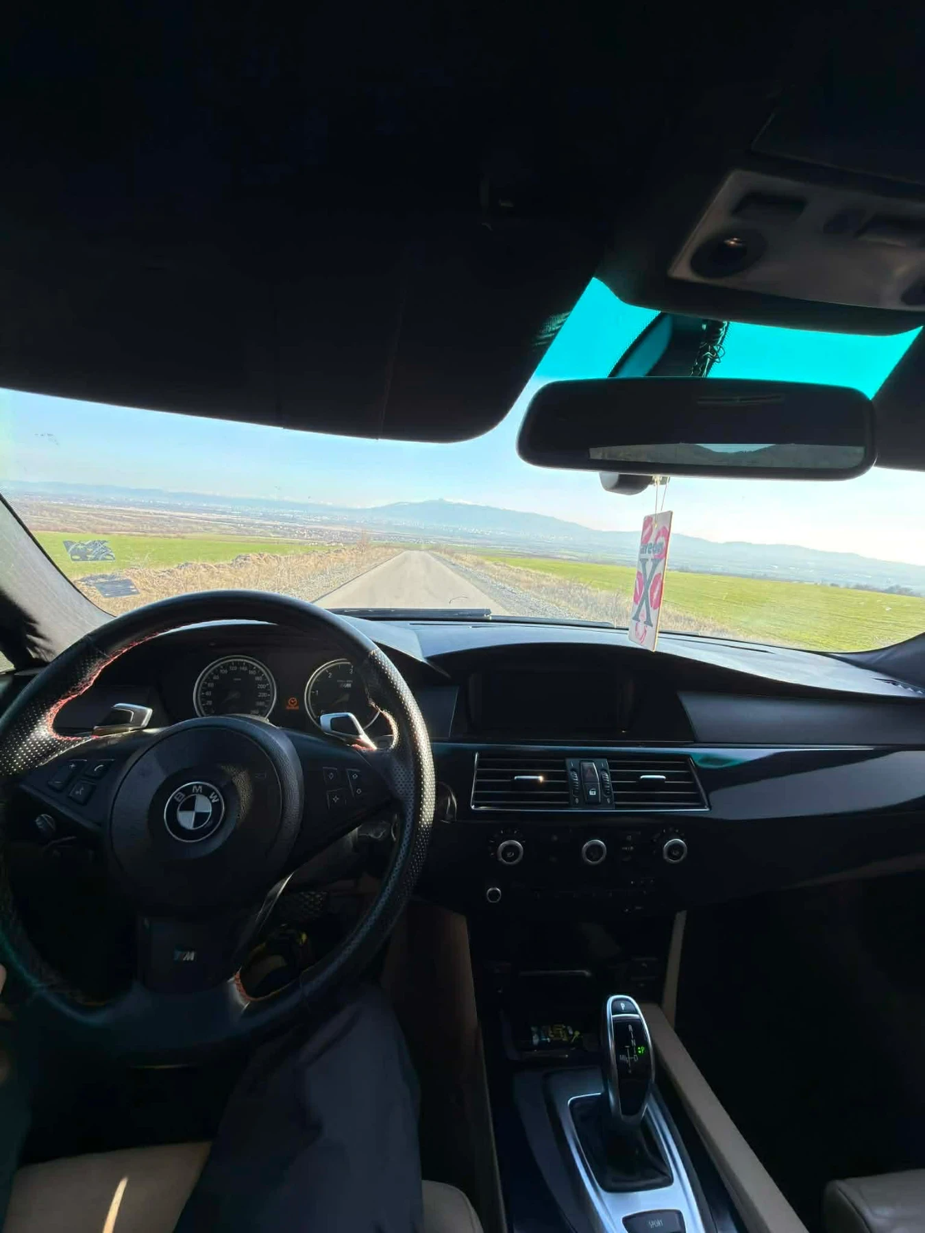 BMW 530 SAT 2008 TOP, снимка 11 - Автомобили и джипове - 53856846