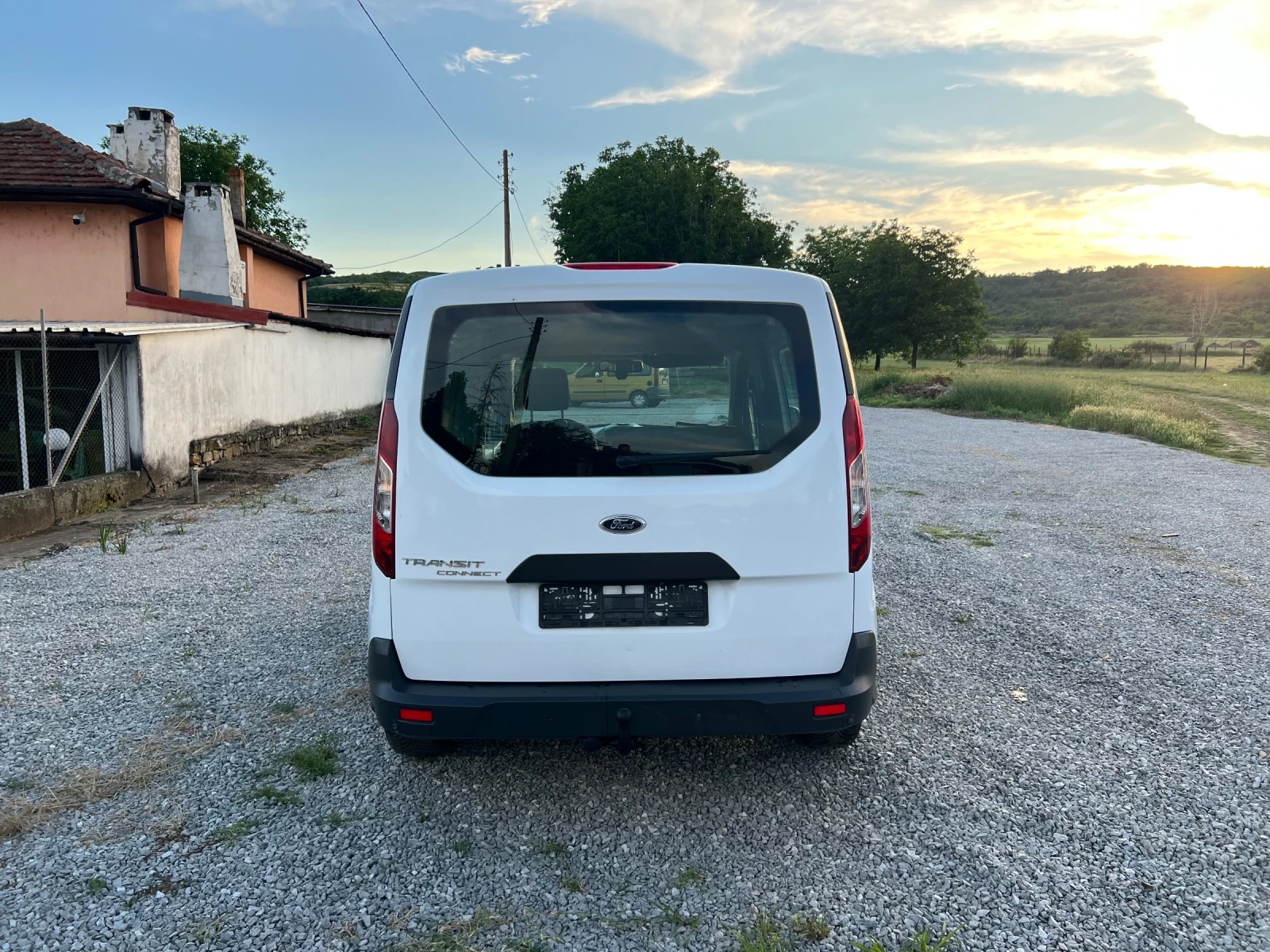 Ford Connect, снимка 4 - Автомобили и джипове - 54840861
