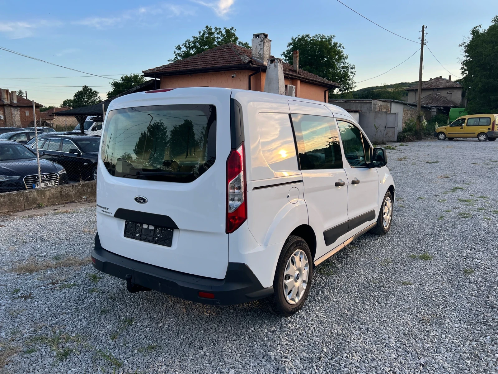 Ford Connect, снимка 5 - Автомобили и джипове - 54840861