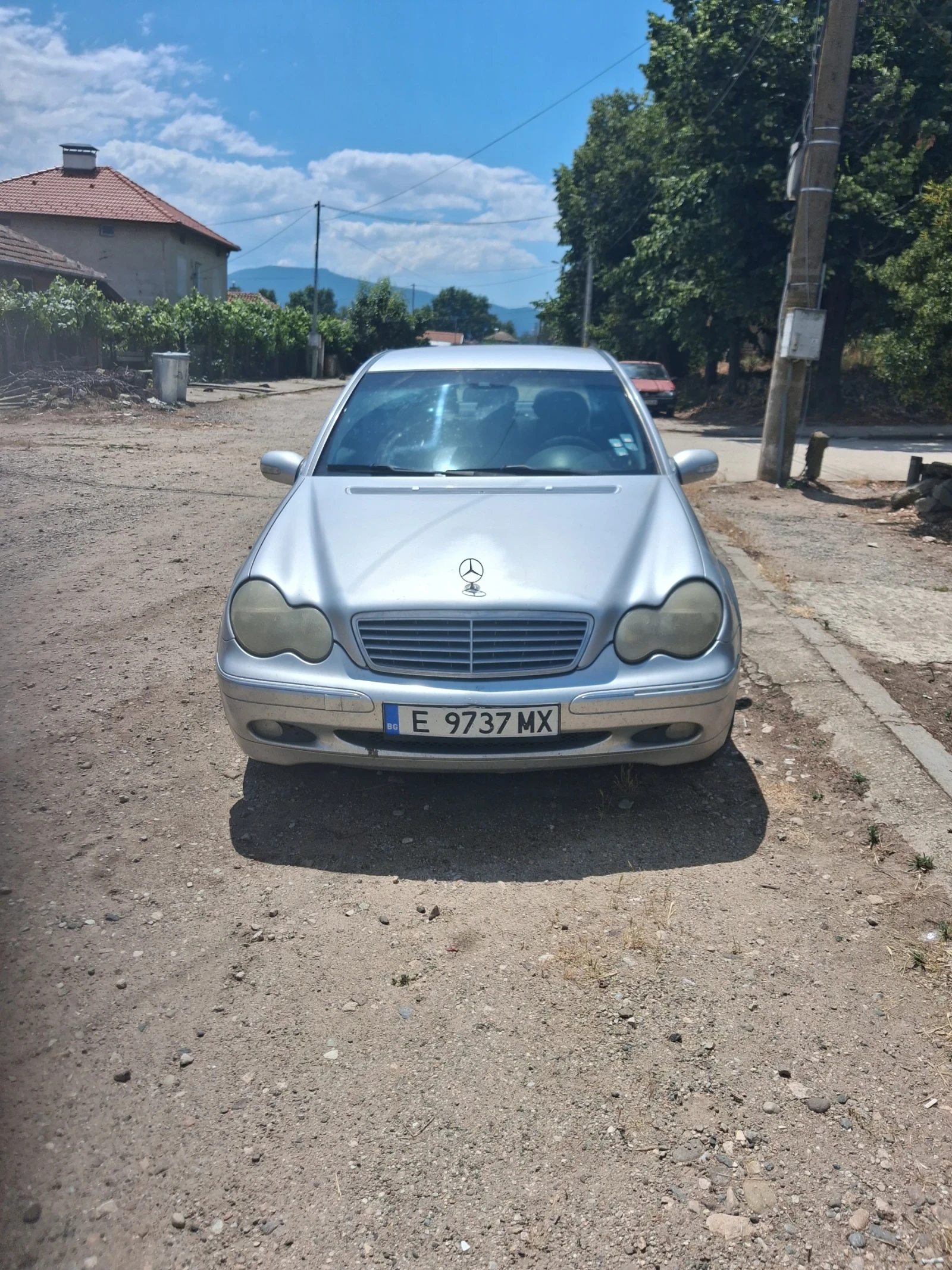 Mercedes-Benz C 180, снимка 3 - Автомобили и джипове - 54978672