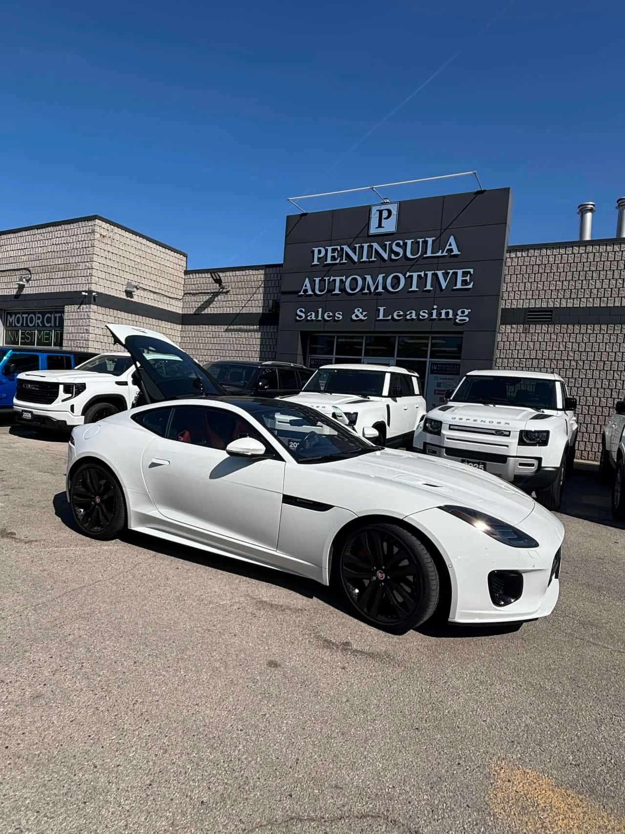 Jaguar F-Type  R Dynamic / CARFAX / АВТОКРЕДИТ , снимка 6 - Автомобили и джипове - 55500247