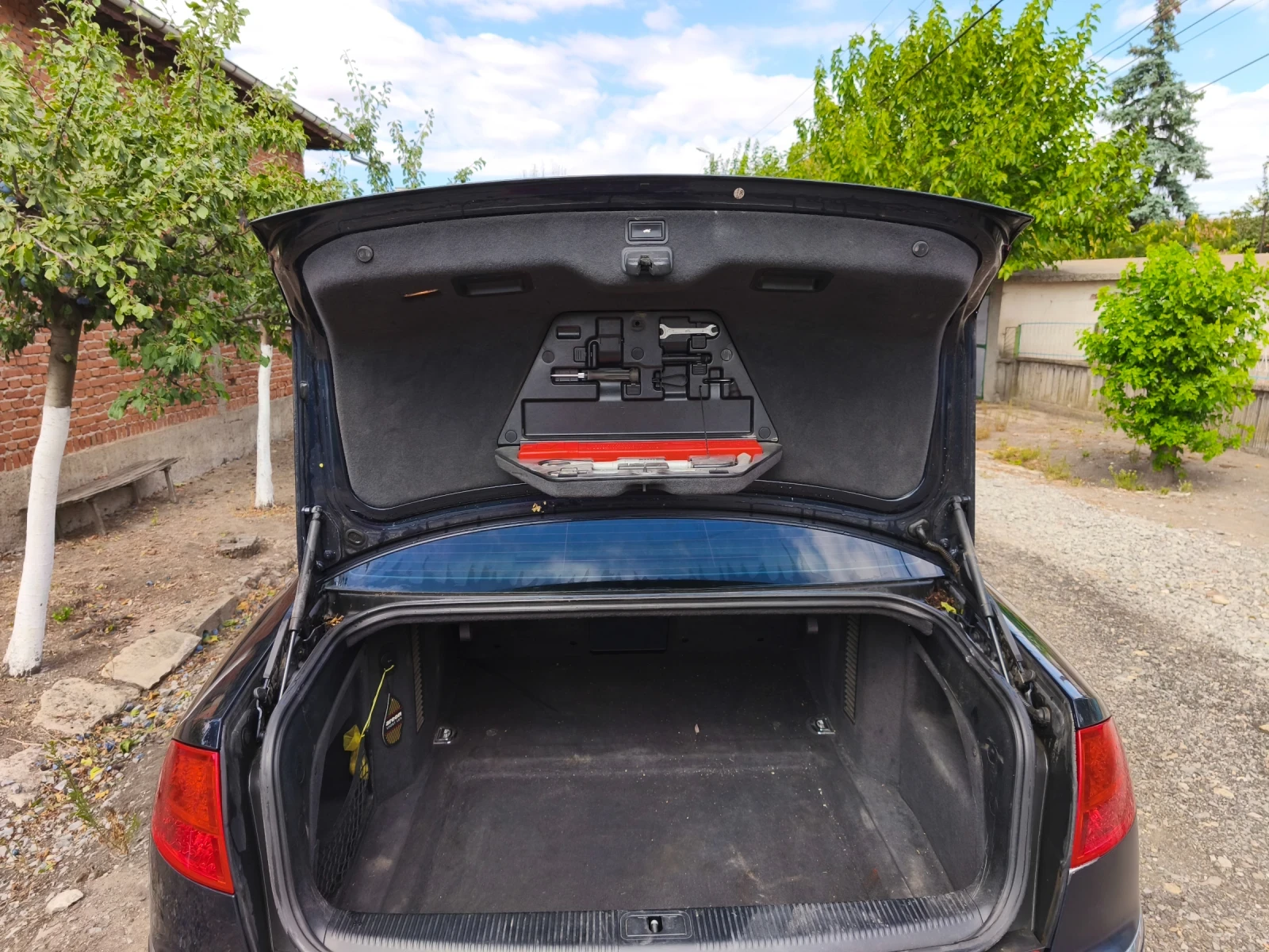 Audi A8 | Mobile.bg � ����������� 10