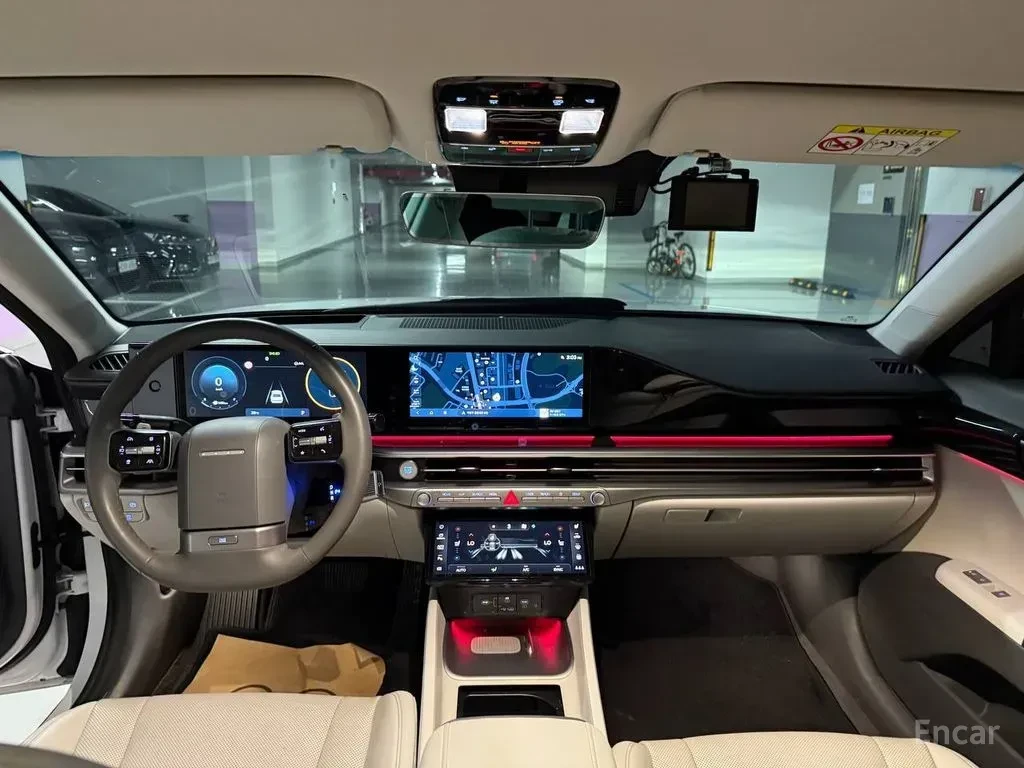 Hyundai Grandeur 2.5* ДИСТРОНИК* ХЕДЪП* КАМЕРА* LANE* ASSIST* , снимка 8 - Автомобили и джипове - 56128836