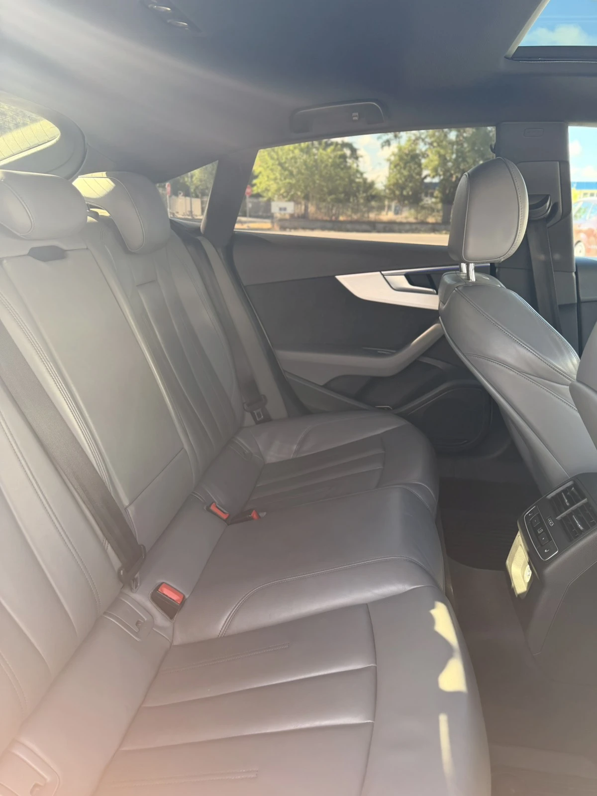 Audi A5 S Line * Matrix * FULL * АвтоКредит * (ЦЕНА ДО БГ), снимка 14 - Автомобили и джипове - 56167092