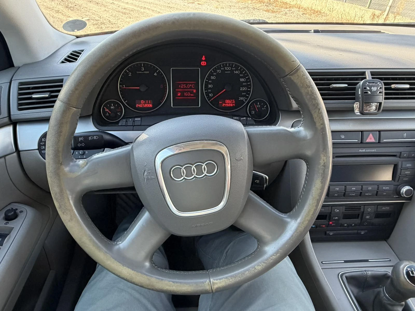 Audi A4 2.0 DISEL, снимка 10 - Автомобили и джипове - 56270358
