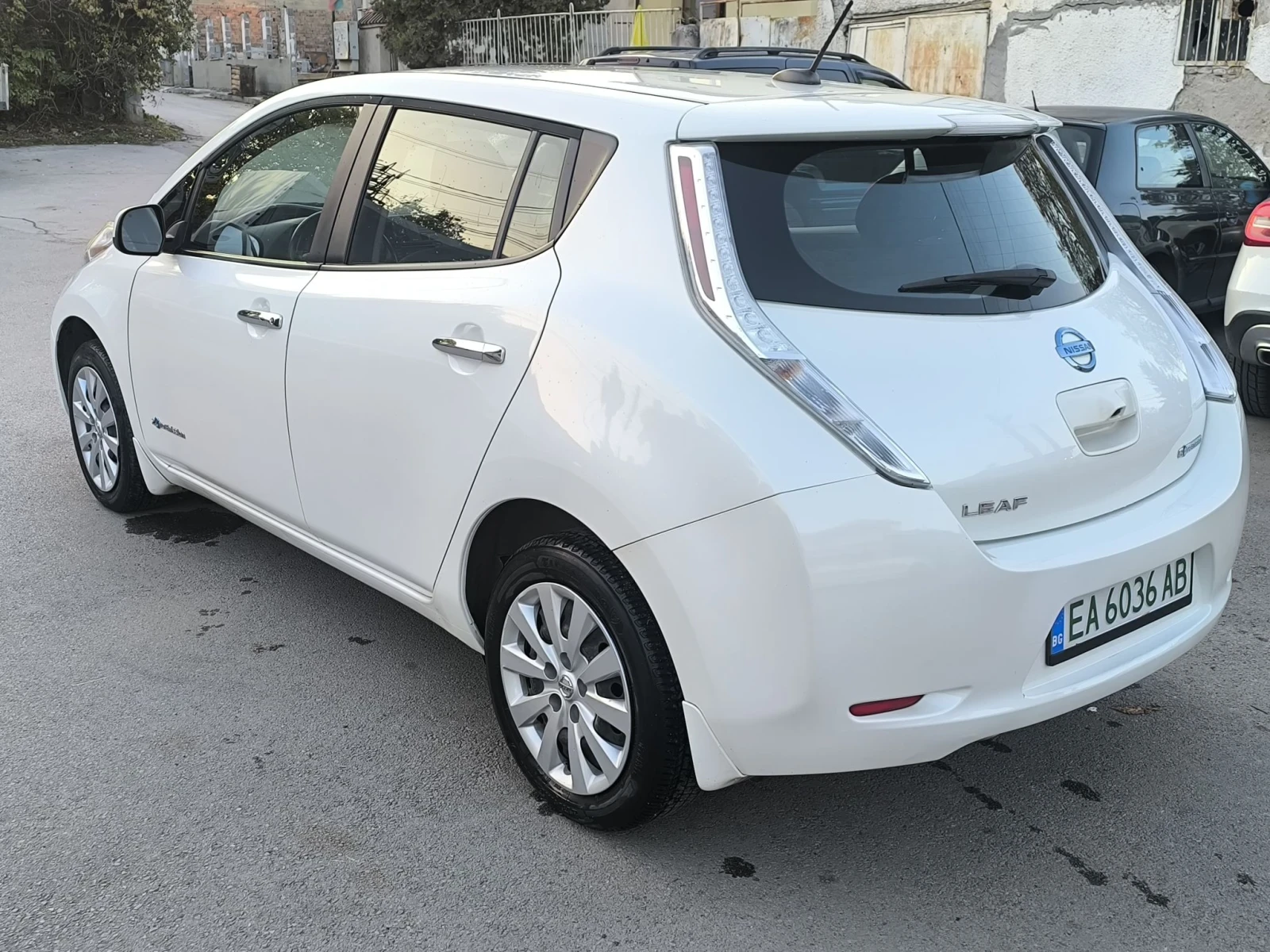 Nissan Leaf  30kw  58000км Лизинг , снимка 3 - Автомобили и джипове - 56647867