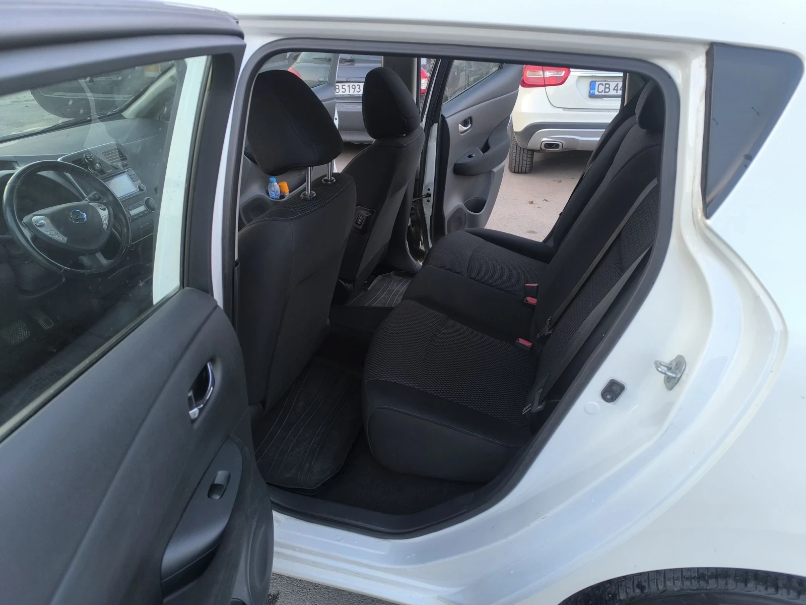 Nissan Leaf  30kw  58000км Лизинг , снимка 7 - Автомобили и джипове - 56647867