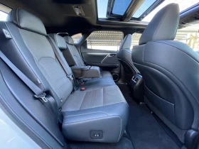 Lexus RX 450h Facelift/F Sport/Panorama/HUD/BSM/Full/В гаранция , снимка 16