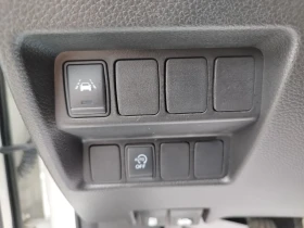 Nissan Qashqai 1.5 DCI, TEKNA, PANORAMA - 24800 лв. - 53810956 11
