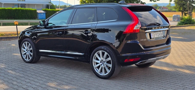 Volvo XC60 D5 Inscription VIRTUAL  Harman Kardon, снимка 5 - Автомобили и джипове - 51154309