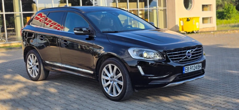Volvo XC60 D5 Inscription VIRTUAL  Harman Kardon