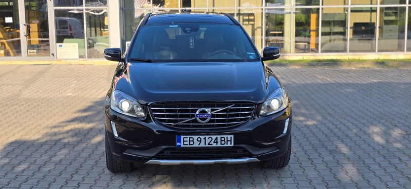 Volvo XC60 D5 Inscription VIRTUAL  Harman Kardon, снимка 9 - Автомобили и джипове - 51154309