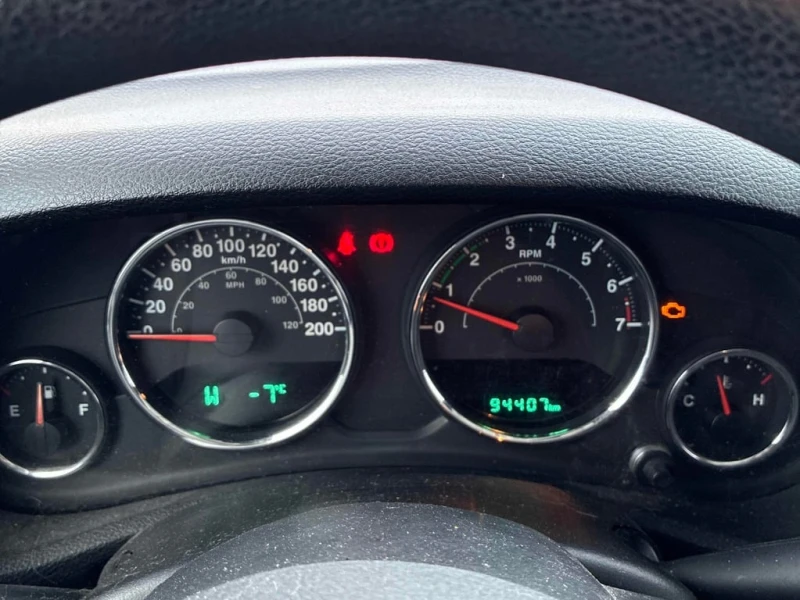 Jeep Wrangler * Sport * CARFAX * БЕЗ ПЪРВОНАЧАЛНА ВНОСКА, снимка 8 - Автомобили и джипове - 53152795