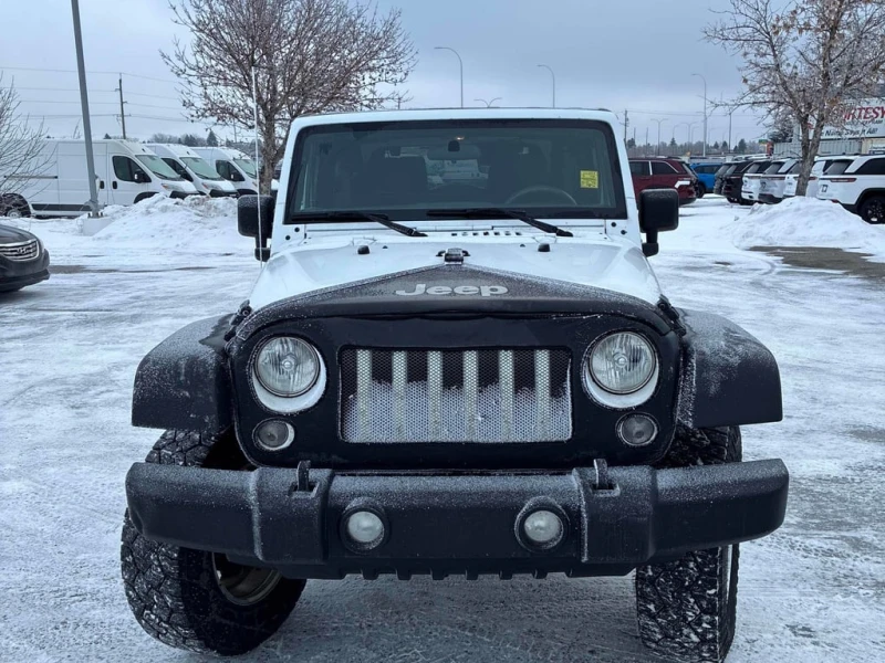 Jeep Wrangler * Sport * CARFAX * БЕЗ ПЪРВОНАЧАЛНА ВНОСКА, снимка 6 - Автомобили и джипове - 53152795