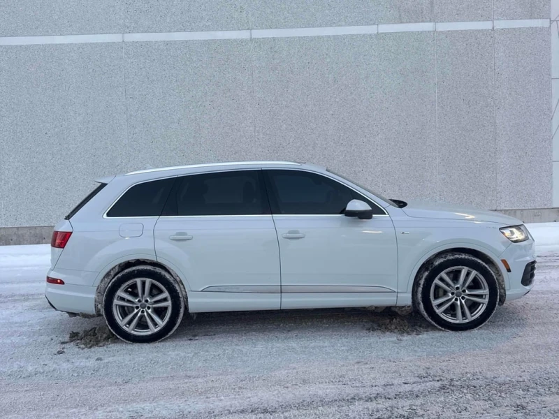 Audi Q7 * 3.0T Progressiv * CARFAX * ПОДГРЕВ* ПАНОРАМА* , снимка 3 - Автомобили и джипове - 53247890