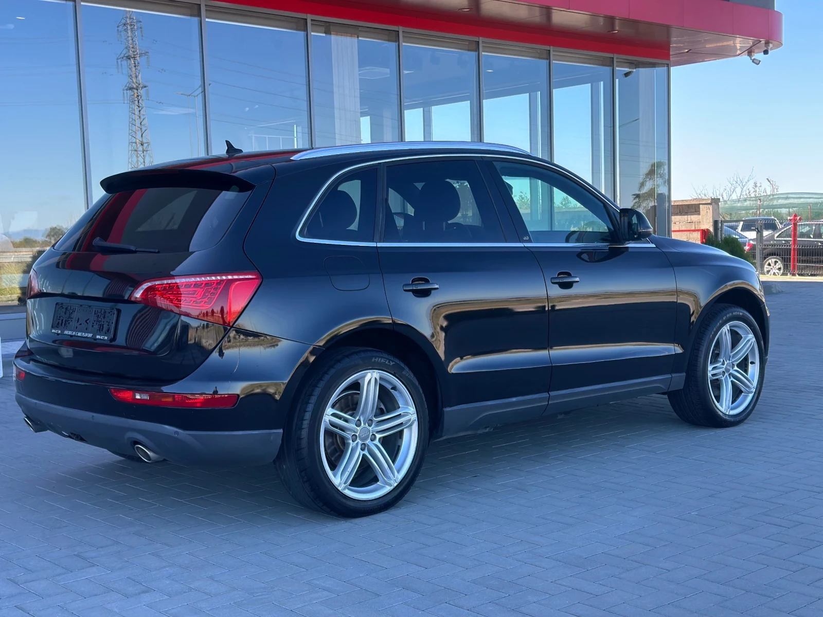 Audi Q5 3.0 TDI 240 PS S LINE  Бартер / Лизинг - изображение 4