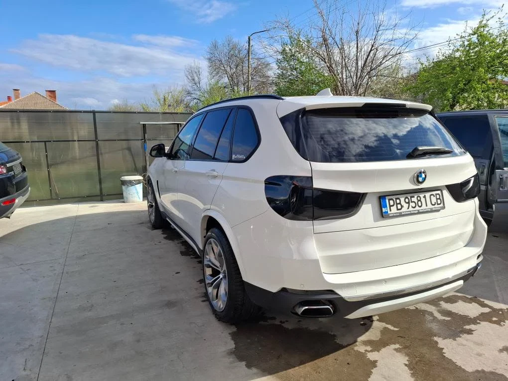 BMW X5 50i  - изображение 5